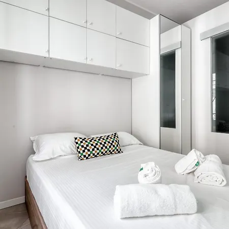 Joivy Modern Centre Flat Apartman