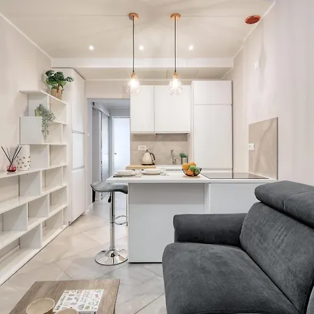Joivy Modern Centre Flat Milánó